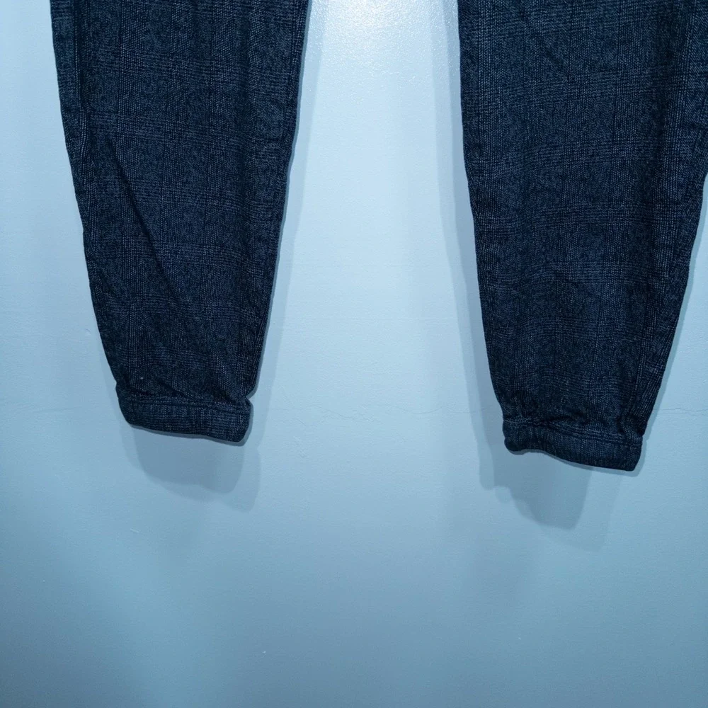 Abercrombie & Fitch excellent brand